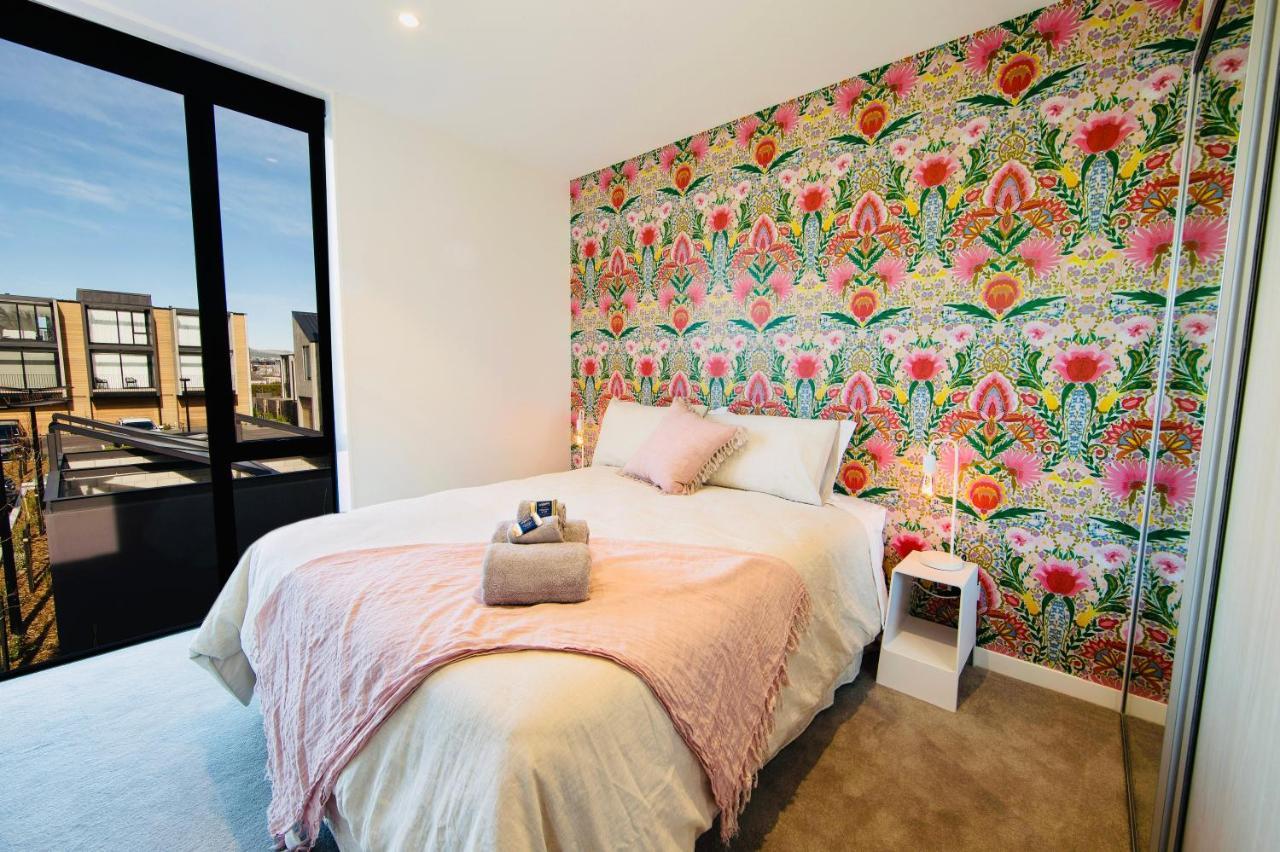 Funk In The City - Luxury Laneway Apartment With Single Garage Christchurch Bagian luar foto